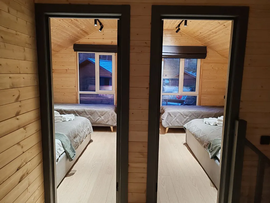 4-комнатный Дом