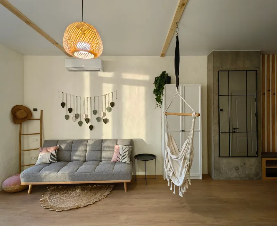 Boho apartment Tropical garden