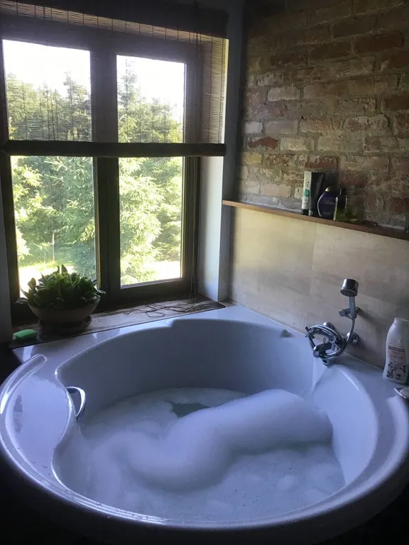 Дом с пляжем у моря