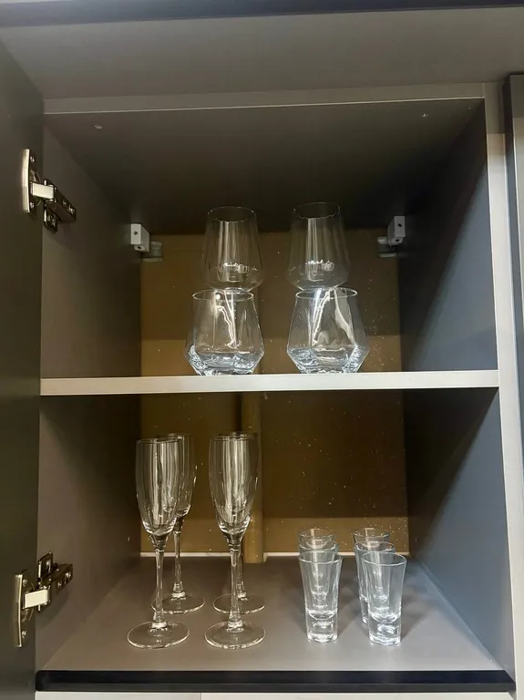 KenigApart Шикарная евротрешка в самом центре города