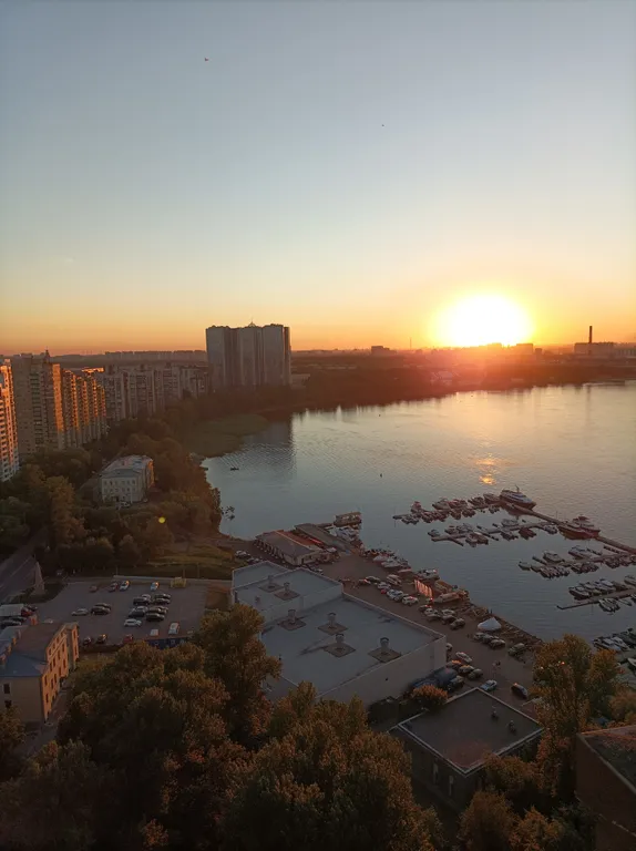 Парус