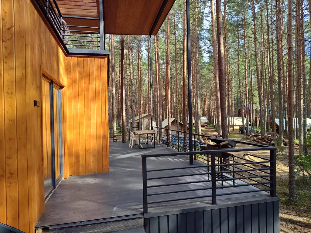 Коттедж Уютный большой дизайнерский дом в лесу Селигера на берегу озера Волго — Турбаза Чайка