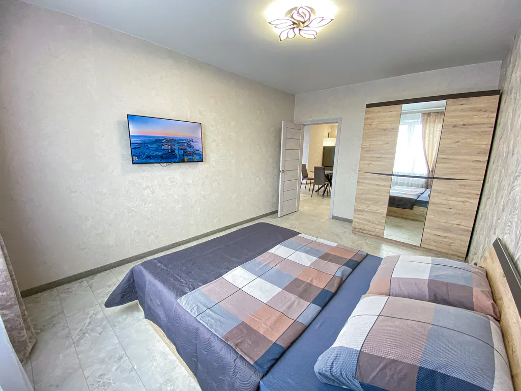 Квартира с сумасшедшим видом из окна на выезде из города