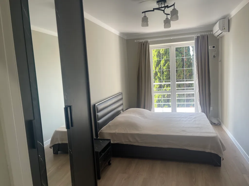 Квартира Апартаменты класса люкс с видом на море и горы в центре города — аренда посуточно в Новый Афон