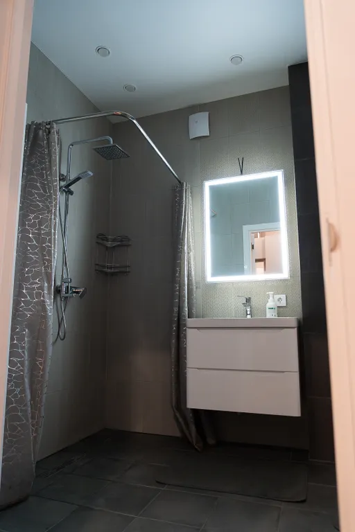 Видовой апартамент с шикарным видом на открытое море и бухту Омега