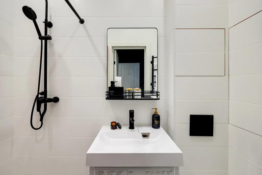 Квартира Квартира Стильная студия у ботанического сада Red — Москва