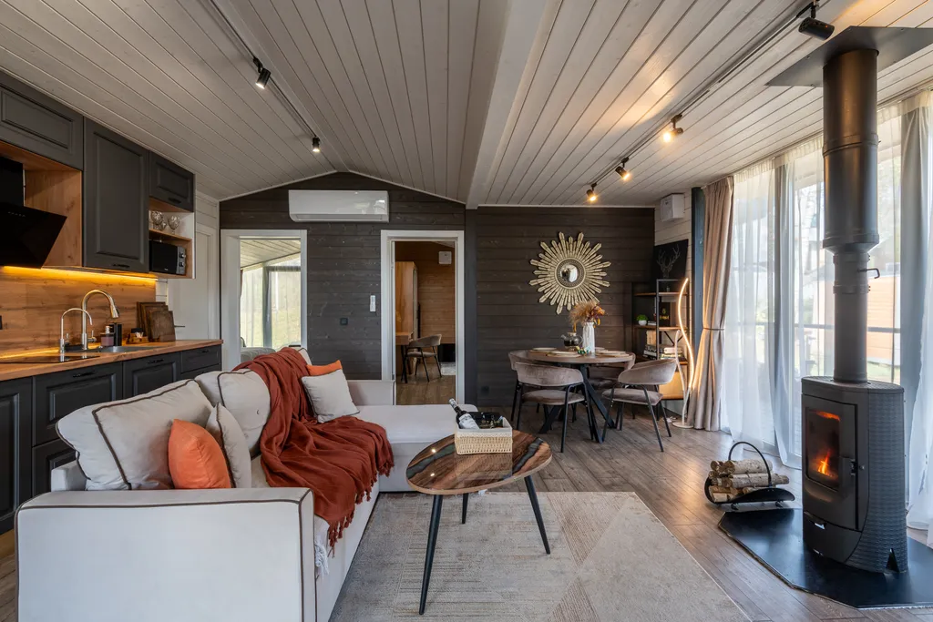 Дом с чаном и сауной у леса.