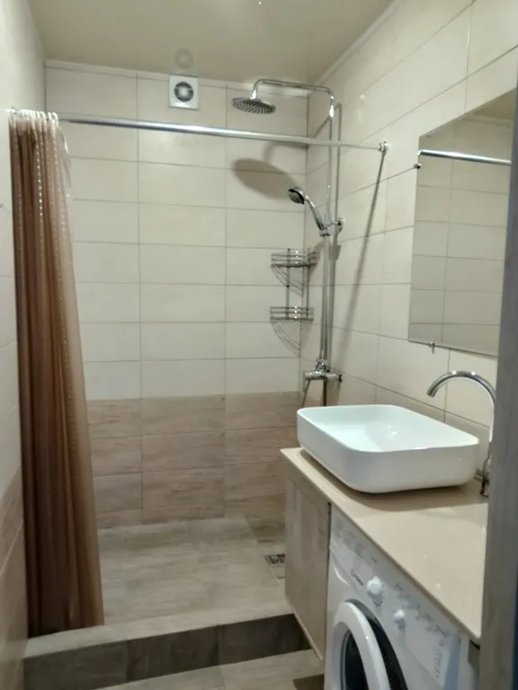 Домик с видом на озеро