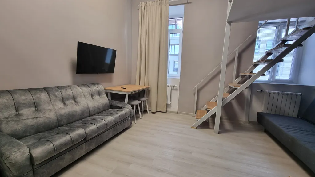 Современная двухуровневая студия в центре Нижнего Новгорода