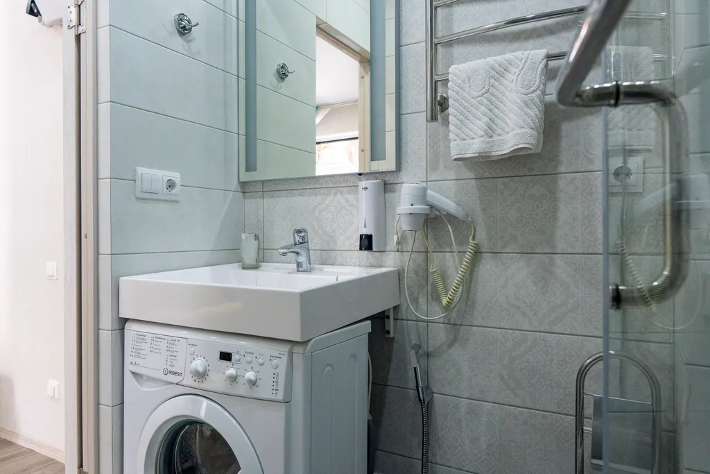 Трехместные апартаменты с балконом рядом с морем