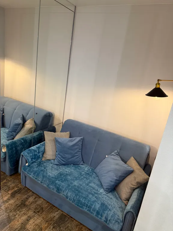 Квартира с водными панелями и джакузи