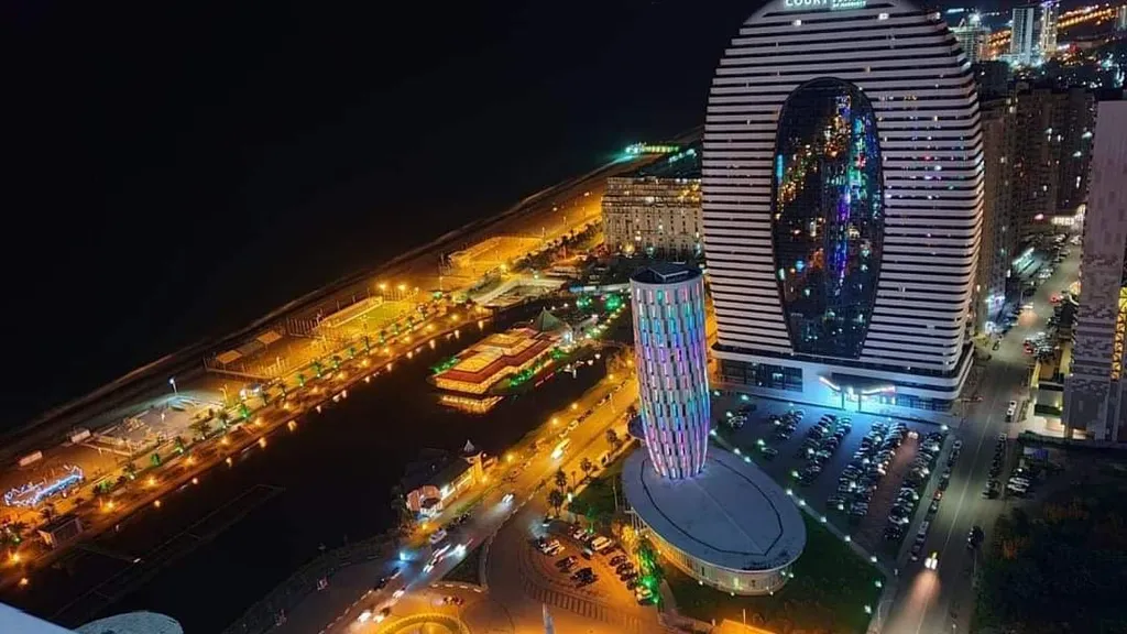 Квартира Апартаменты орби сити с видом на море на первой линии от моря — аренда посуточно в Батуми