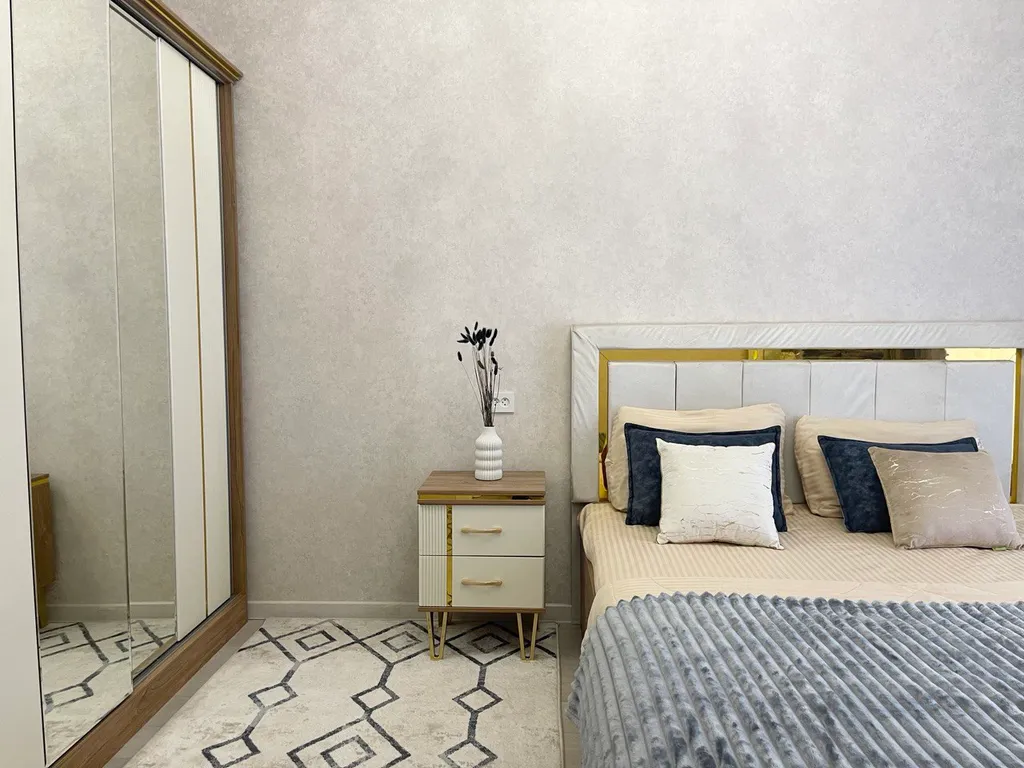 Просторная 4-комнатная квартира в тихом районе New Kamolon