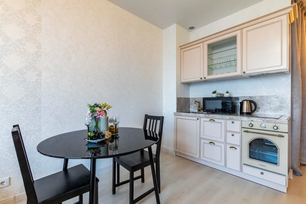 Апартамент в стиле прованс с шикарным видом на город