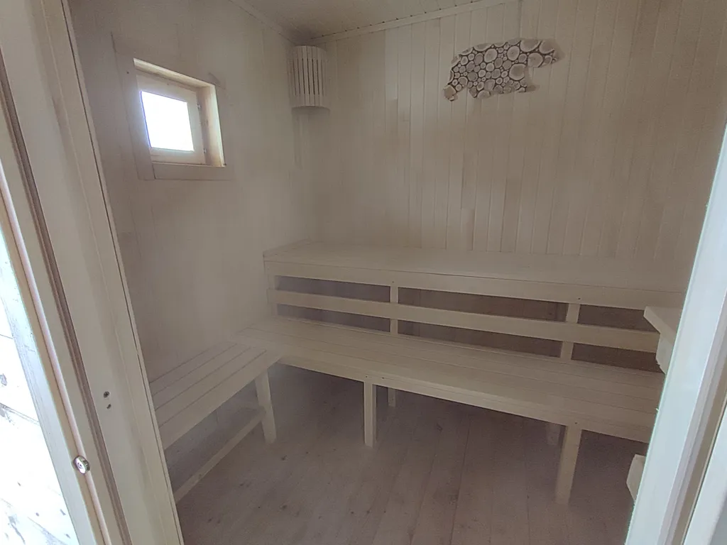 Новый дом у моря, с детский площадкой, мангалом и баней