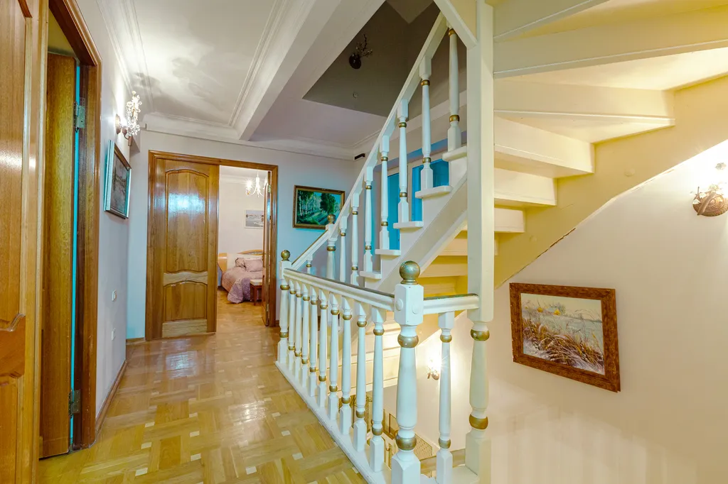 Дом у озера