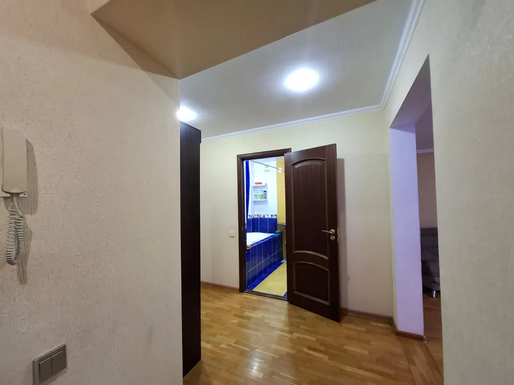 Двухкомнатная квартира с видом на горы