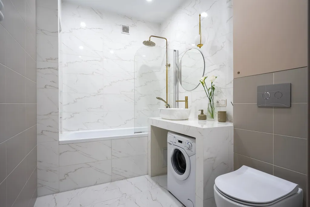 Роскошная студия Золотая с качелью и ванной