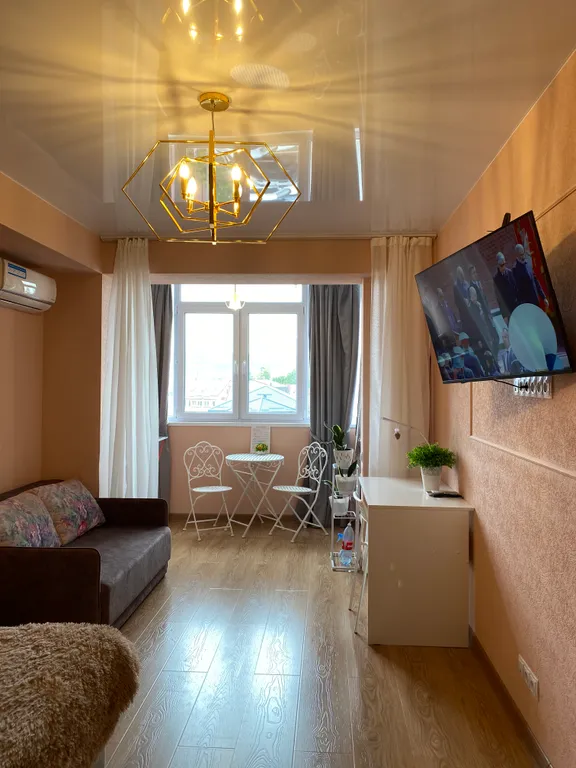 Элитная, новая однушка с авторским дизайном у песочного пляжа