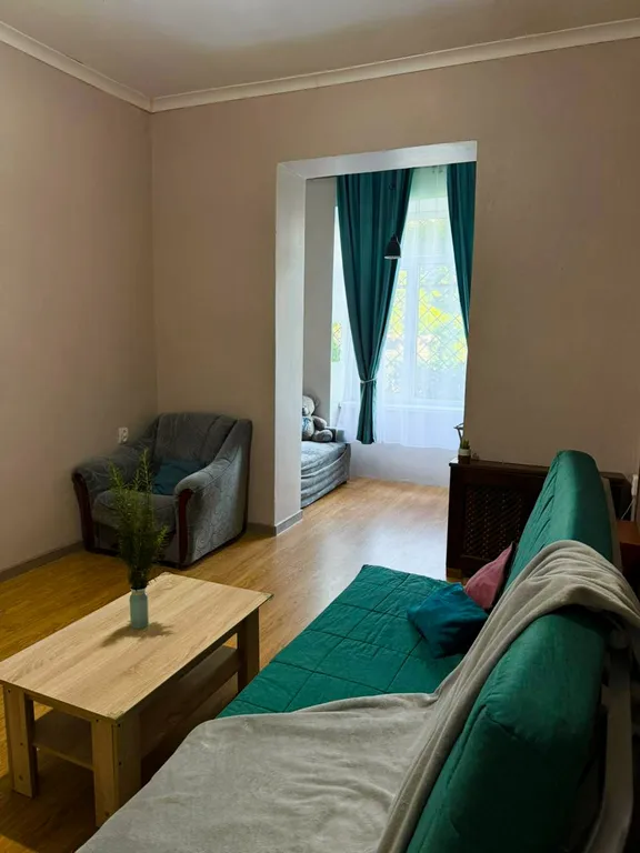 Квартира Квартира в 2 минутах ходьбы от моря, Ждём в гости — Сухум