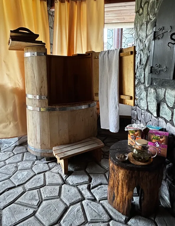 Дом возле аэропорта