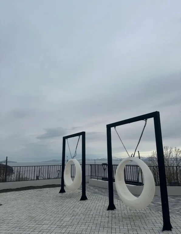 Студия с панорамным видом на бухту и вулканы