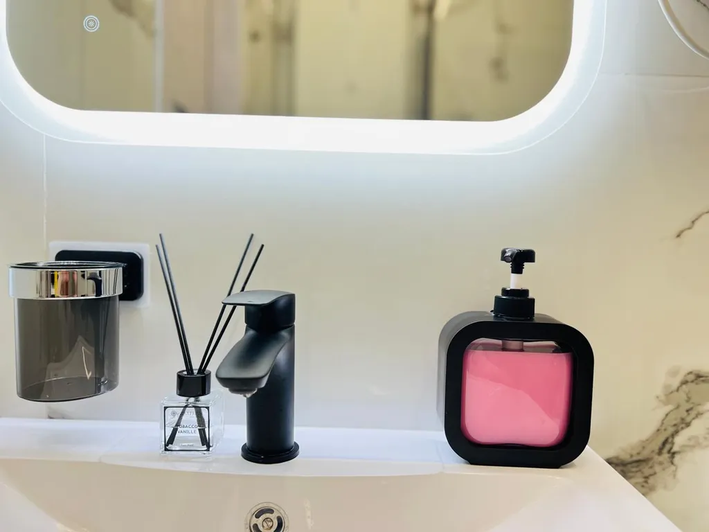 Студия трехместная с бассейном