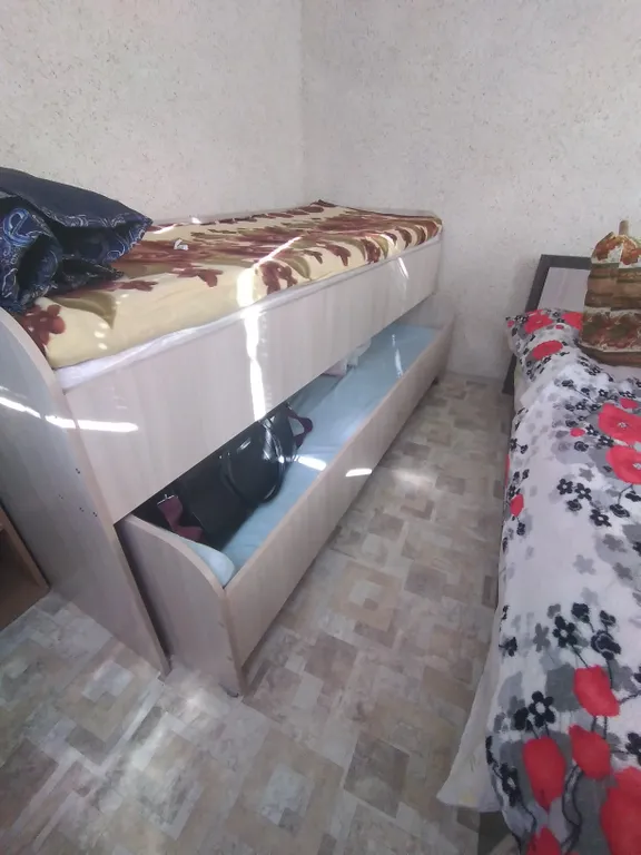 Небольшой домик в саду у моря Диамант