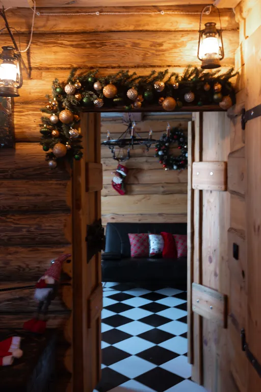 Дом с амбаром 1903. Старинный дом на 8-9 человек в самом центре. Сауна