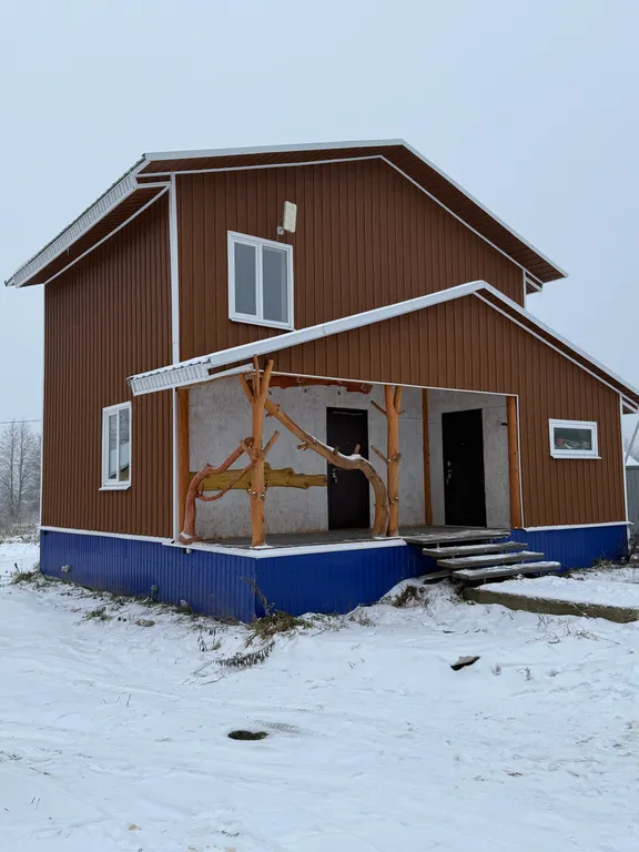 Коттедж Уютный дом на берегу реки — Любим