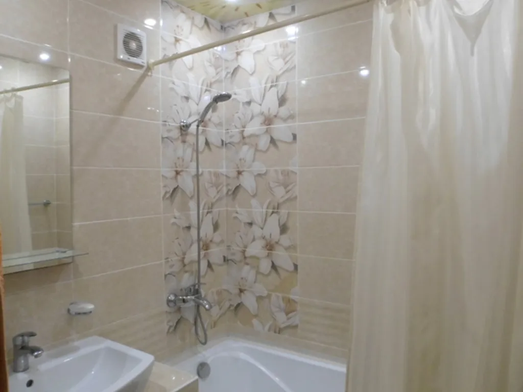 Коттедж с отдельным входом и двориком