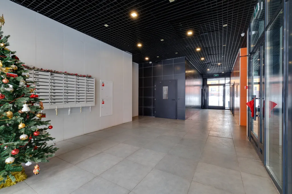 Большая уютная студия на 4х рядом с метро