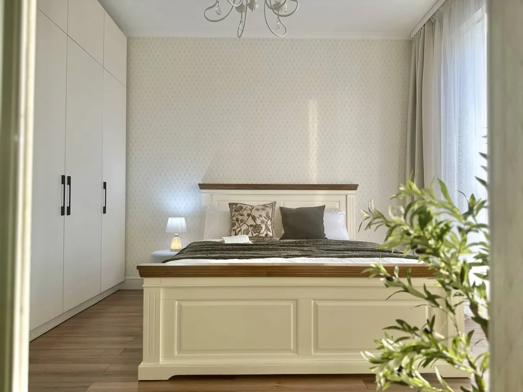 Утренний шепот с видом на горы