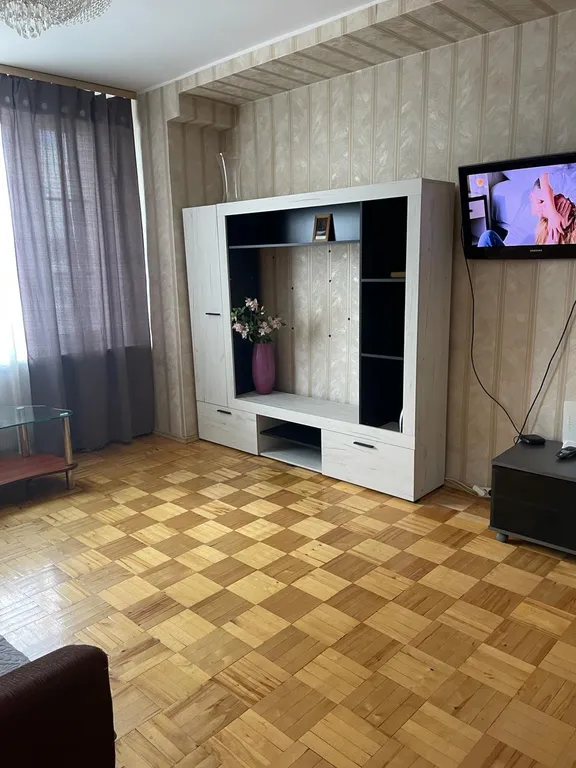 Квартира в высотке в центре