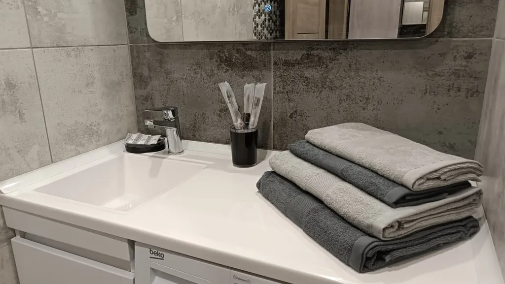 Квартира-студия с ремонтом в тихом центре