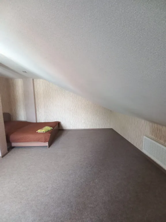 Уютные апартаменты со своей парковкой (рядом центр томографии, аэропорт)