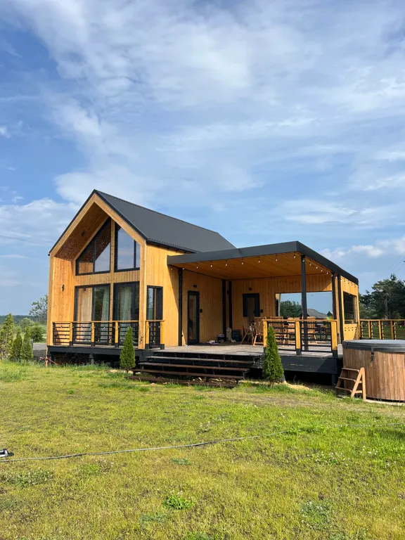 Дом в Беловежской пуще Fauna