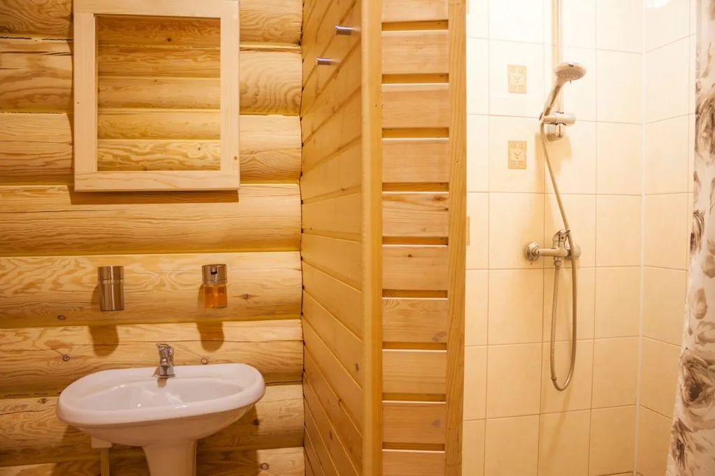 Эконом двухместный (удобства в блоке на два номера)