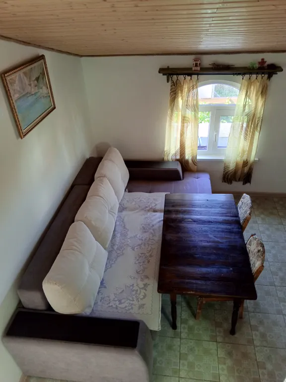 Комфортный номер для большой семьи со спальной антресолью