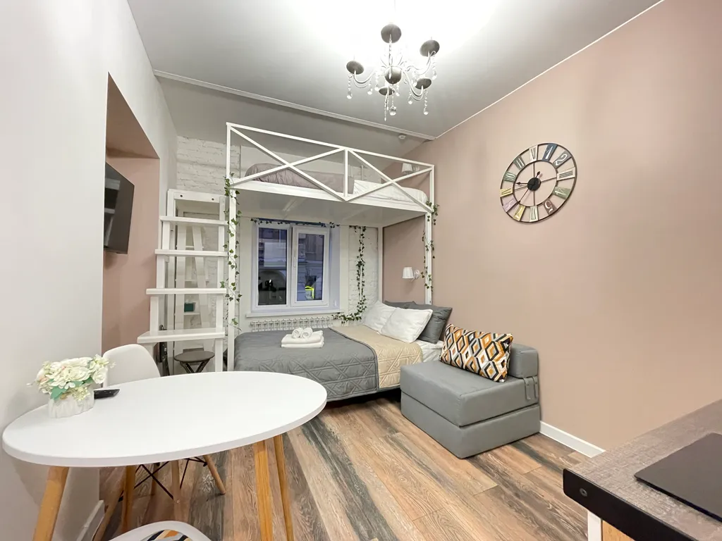 Квартира Квартира Уютная двухуровневая студия — Санкт-Петербург