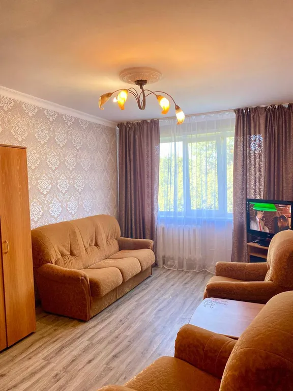 3-к просторная квартира на Ленина