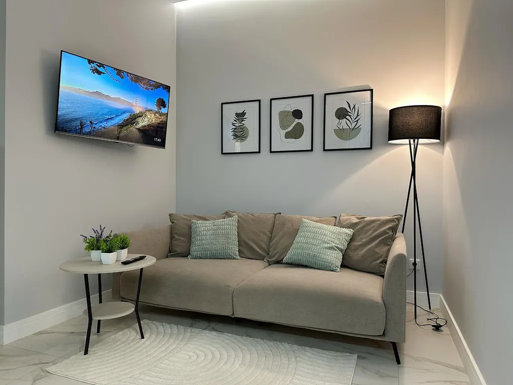 Дизайнерская 2-я квартира