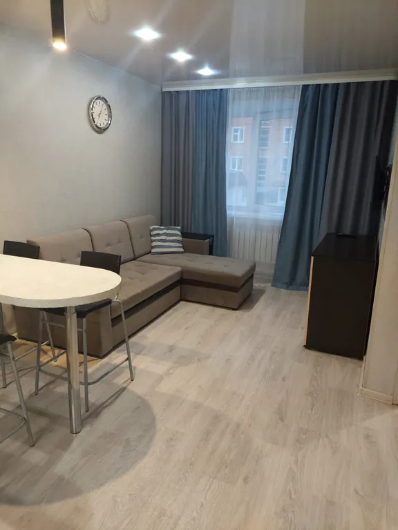 Уютная квартира в центре поселка