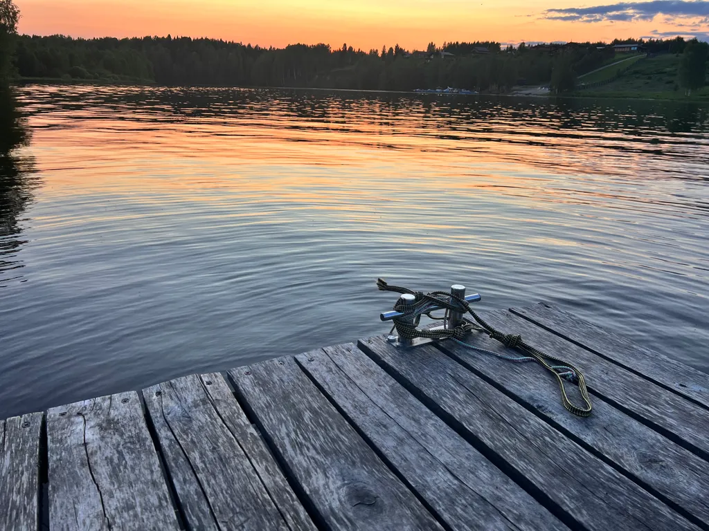 Уютный дом в лесном массиве недалеко от реки