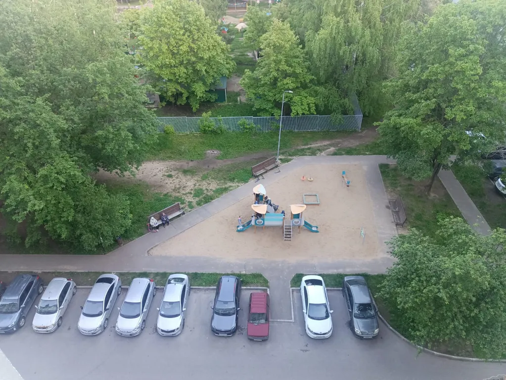 Квартира у метро