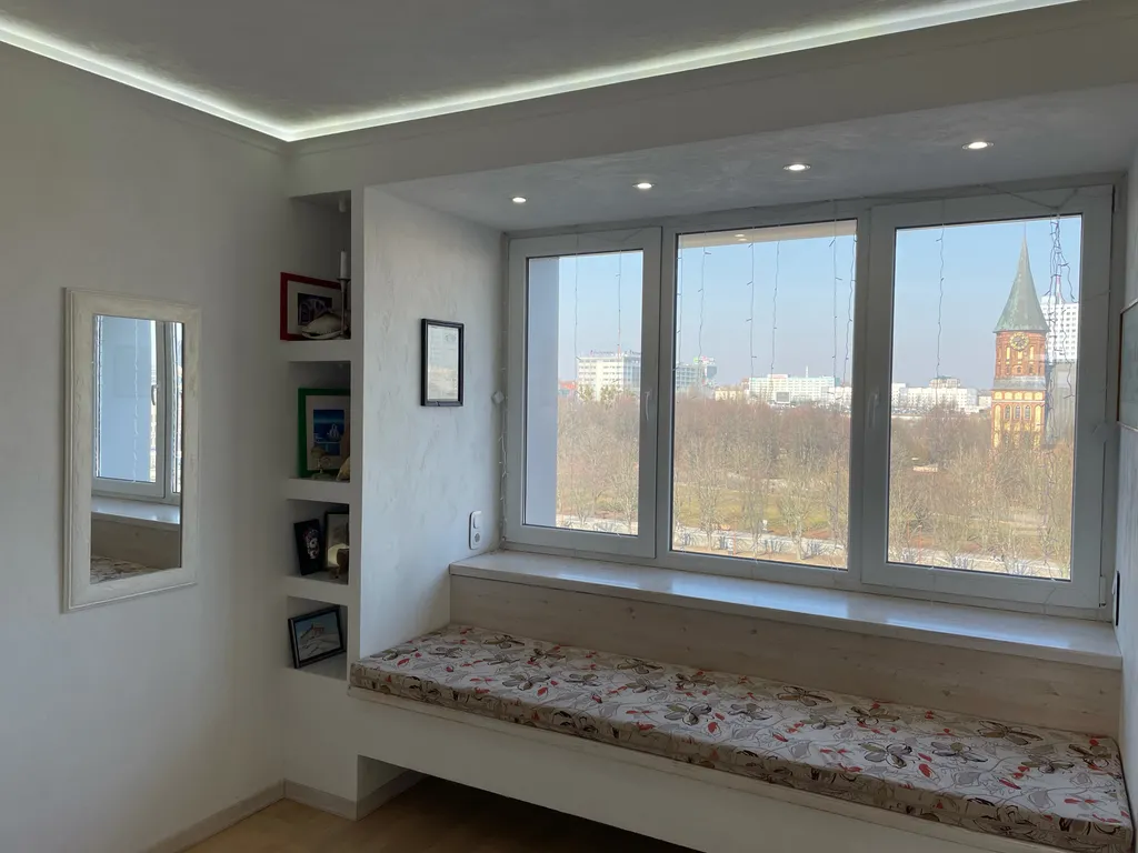 Квартира 3-комнатная Квартира — Калининград