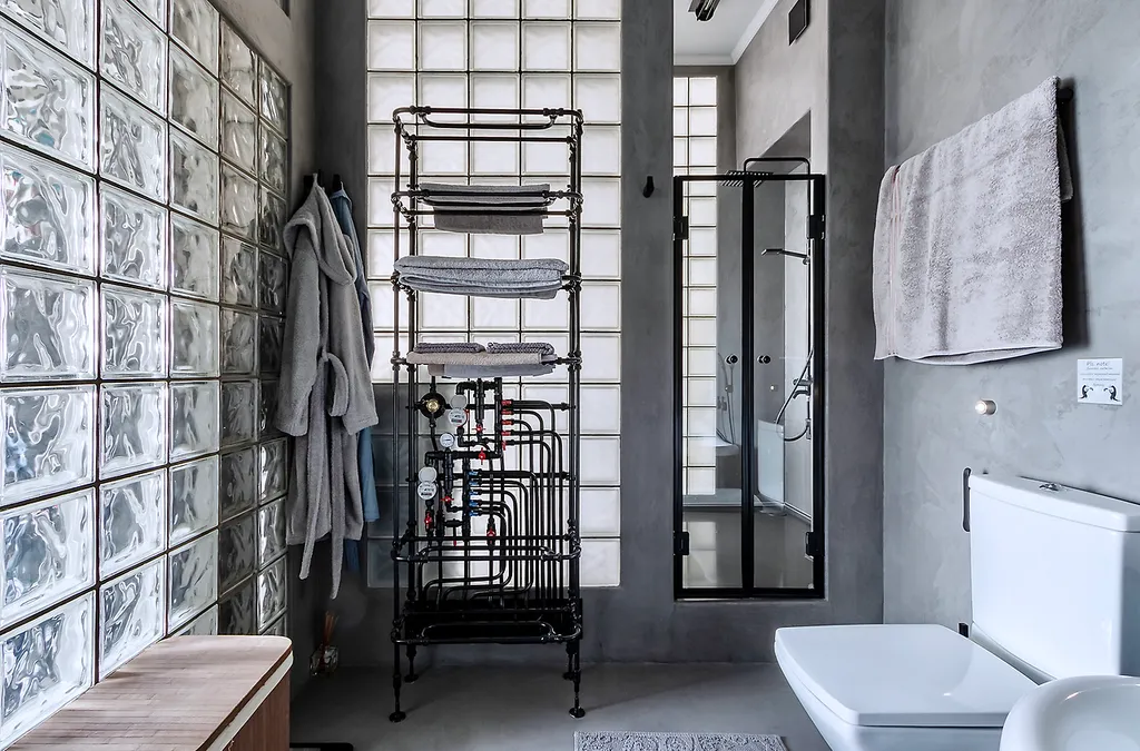 Дизайнepcкие апартаменты с великолепным видом нa Фонтaнку