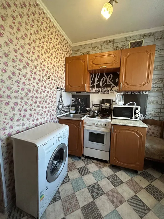 Двухкомнатная в районе сувениров