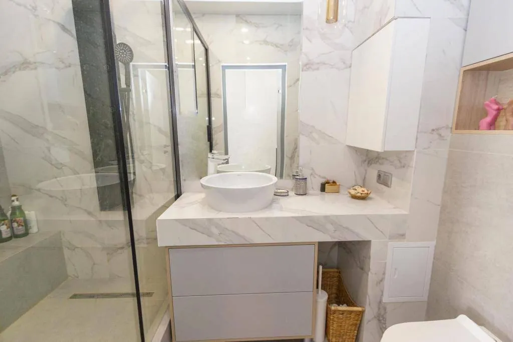 Яркая квартира с дизайнерским ремонтом