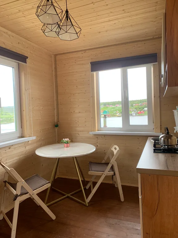 Домик с видом на море